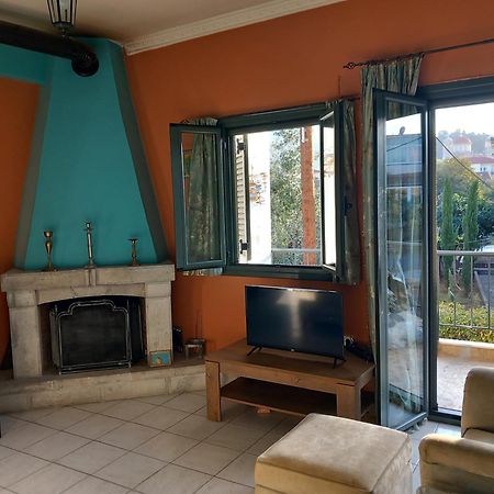Stoupa Beachside Retro Apartment المظهر الخارجي الصورة