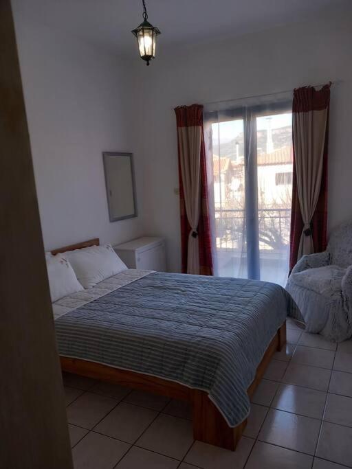 Stoupa Beachside Retro Apartment المظهر الخارجي الصورة