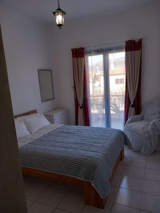 Stoupa Beachside Retro Apartment المظهر الخارجي الصورة