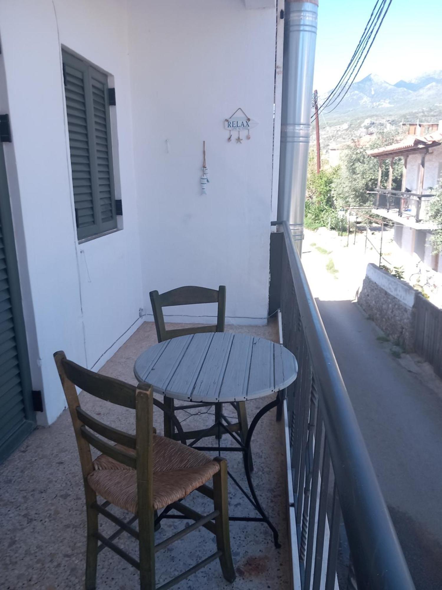 Stoupa Beachside Retro Apartment المظهر الخارجي الصورة